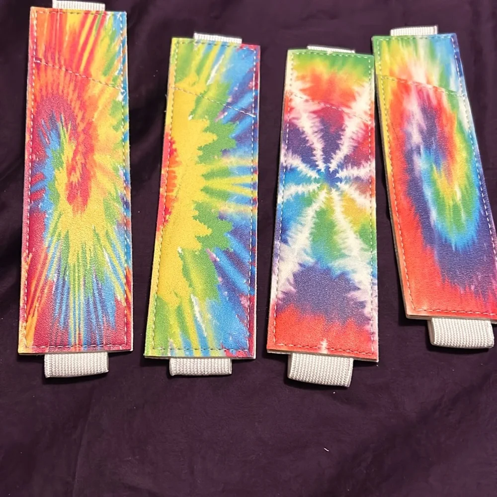 Tie dye pen or pencil holder